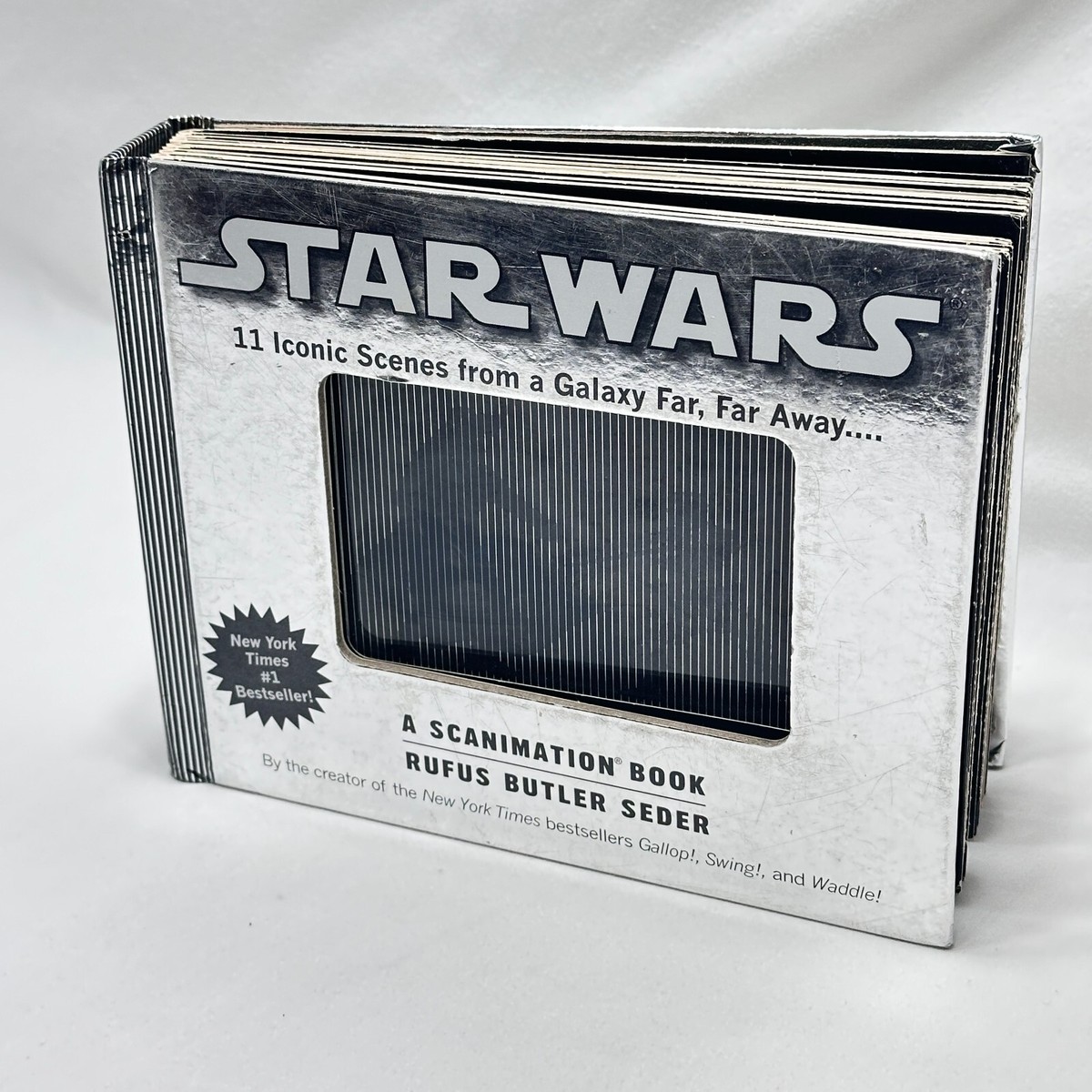 Star Wars: A Scanimation Book with 11 Iconic Scenes Galaxy Far Far