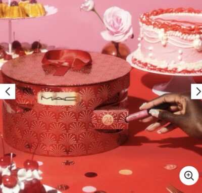 Leerer MAC Beauty Adventskalender