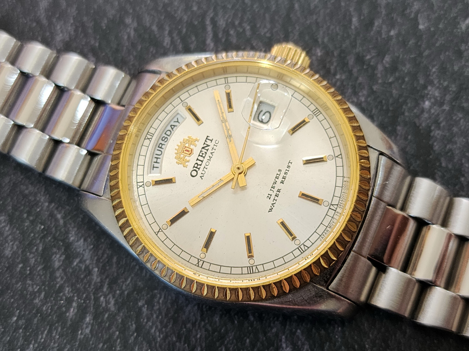 RARE Vintage Orient President Day/Date Auto Watch Rare Silver Dial 46e001-91