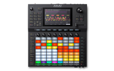 新品同様！★AKAI Professional FORCE DJパフォーマンス Akai Professional Force Standalone Music and DJ System for sale
