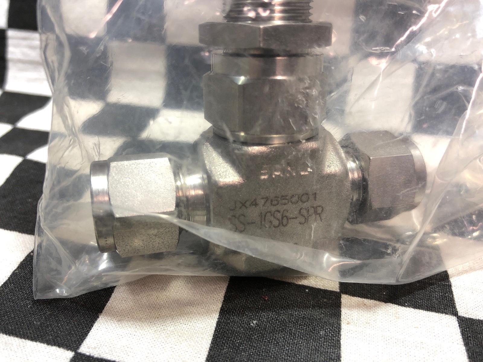 Ham-Let / Swagelok 3/8" OD Tube To Port Connector - 316 Stainless Steel Fitting