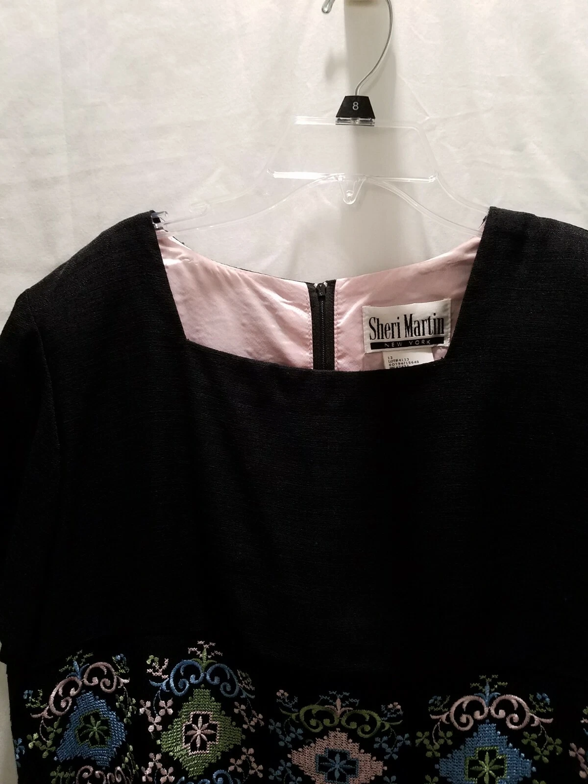 VETEMENTS ABITO LUNGO SHERI MARTIN NEW YORK NERO CON RICAMI COLORATI TAGLIA 12 #2610