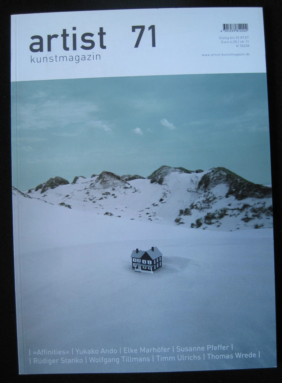 Bild 1 von 12