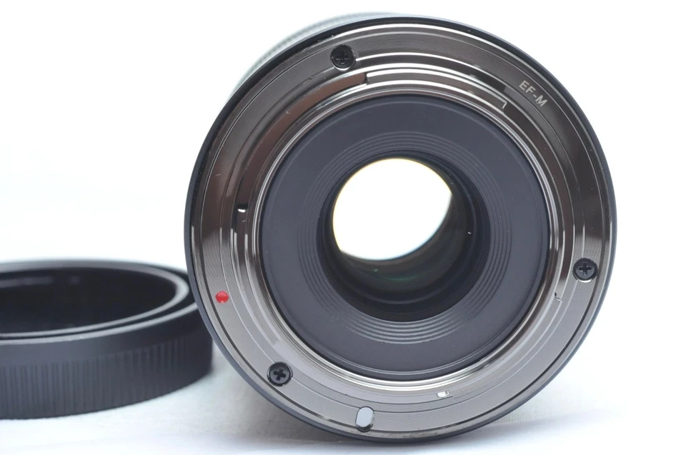 Artisan 60mm F2.8 APS-C MF Macro Prime Lens for Canon EOS-M - Image 3 of 3