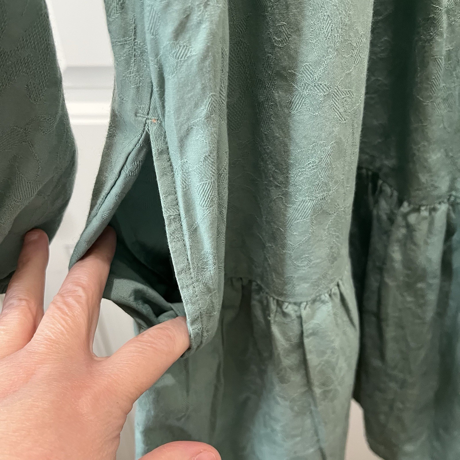 Universal Thread Light Green Embroidered Peasant … - image 7