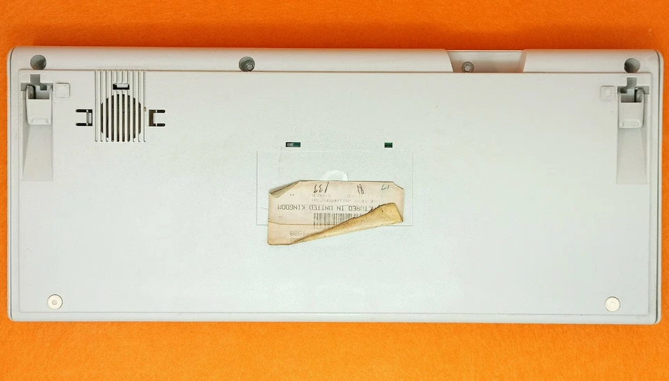 Tastiera IBM EC528539 old keyboard retrocomputer vintage ibm pc desktop computer - Immagine 2 di 4