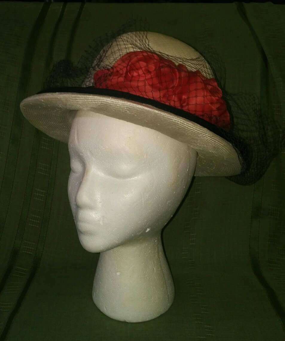 Chapeau Creations by Ruth Kropveld Women display picture 2