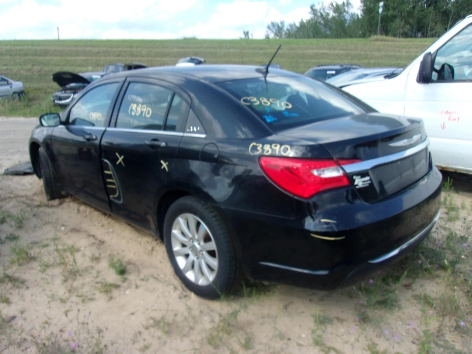 Used Ignition Switch fits: 2013 Chrysler 200  Grade A - Image 4 of 4