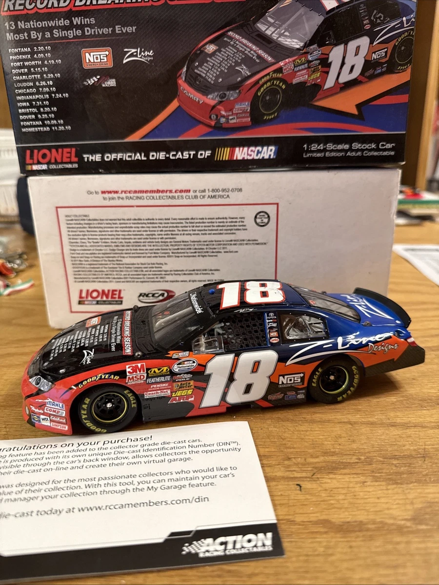 Kyle Busch Diecast Sport & Touring Cars 1:24 2011 Vehicle Year for