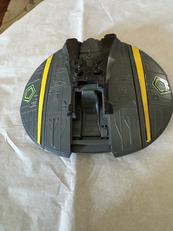Vintage Battlestar Galactica Cylon Raider fighter ship MATTEL released 1978