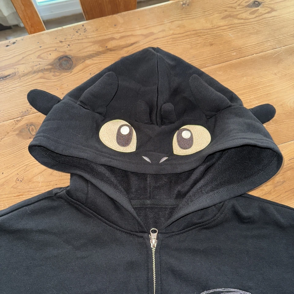 How to train your Dragon toothless winged hoodie her universe Hot Topic Plus Sz - Image 4 of 4