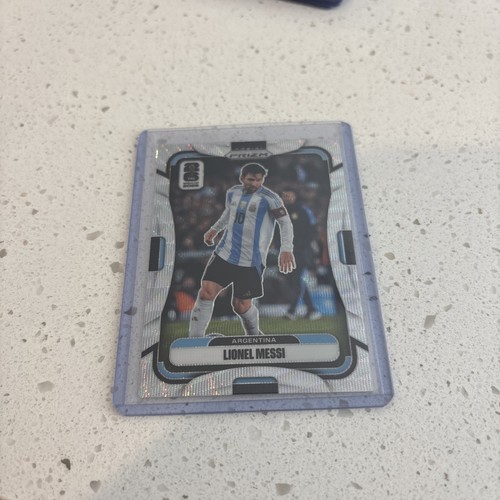 LIONEL MESSI 2026 Prizm FIFA World Cup World Cup Silver Wave Argentina #10