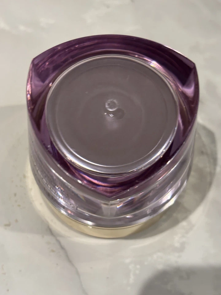 Estée Lauder Resilience Multi-Effect 1.7 oz SPF 15 Moisturizer Tri-Peptide Face - Image 3 of 3