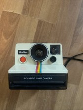 Polaroid One Step Land Camera - Rainbow Stripe With Strap READ DESCRIPTION