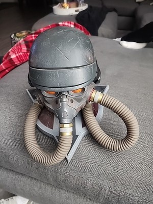 Killzone 3 Special Helghast Edition Head Display Only PS3 Playstation 3