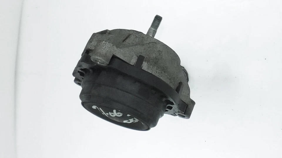 Bmw 328D 2014-2018 2.0L At Rwd Driver Engine Motor Mount 22-11-6-787-657 - Image 2 of 4