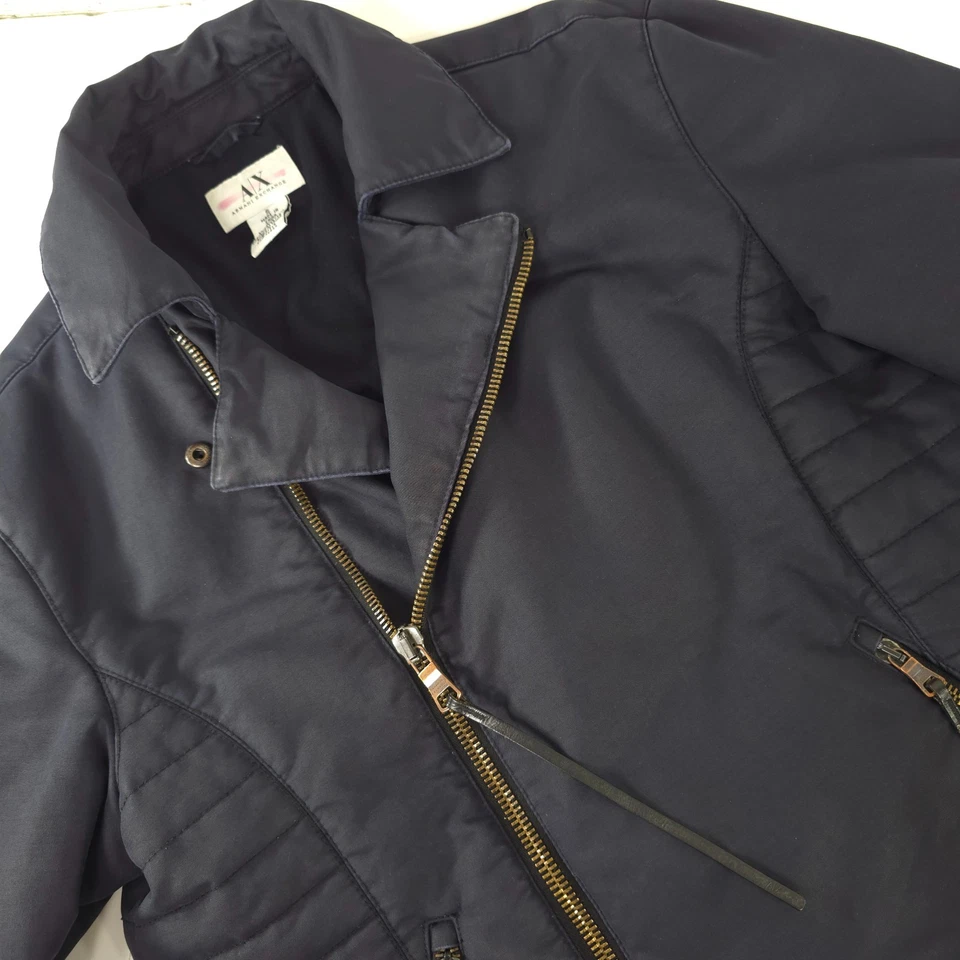 CHAQUETA ARMANI EXCHANGE HOMBRE TALLA PEQUEÑA CREMALLERA ASIMÉTRICA AZUL MARINO DESGASTADO Foto 4 de 4