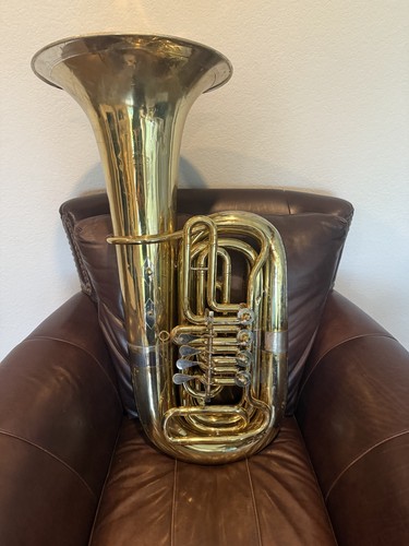 Miraphone 186-4U Series 4-Valve Yellow Brass BBb Tuba with Hard Case