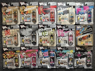 Lot of 15 Tech Deck fingerboards: Foundation, 1031, Almost, Plan-B