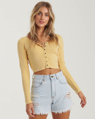 Billabong Women's How Bout That Denim Shorts *CLEARANCE*