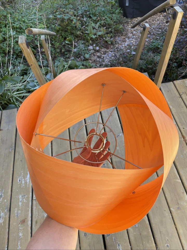 Lámpara de luz de suspensión de tuerca LZF pantalla de madera  Foto 4 de 4