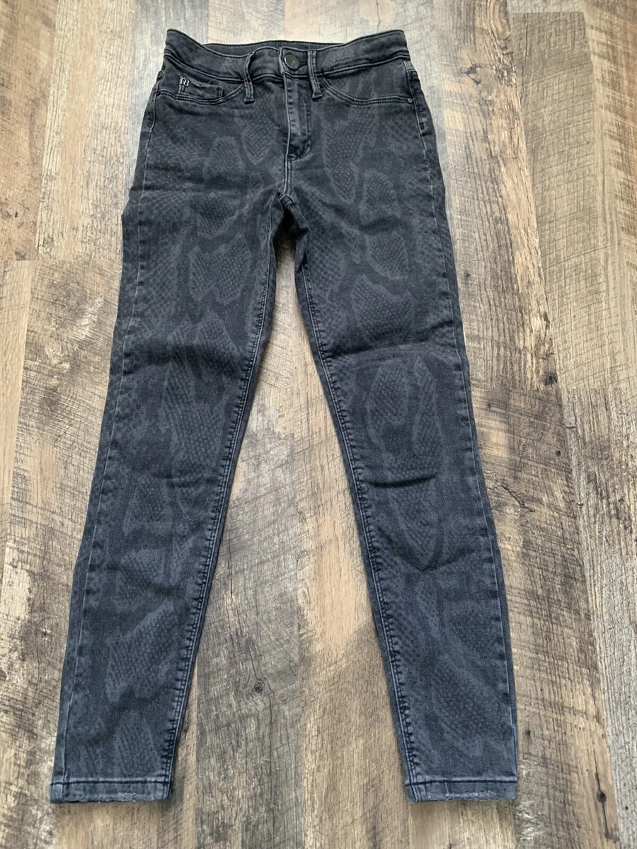 River island best sale grey molly jeans