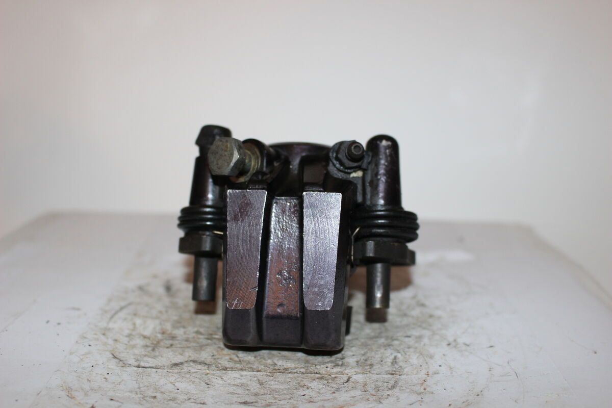 KAWASAKI ZX400 LEFT FRONT BRAKE CALIPER (KBC157) | eBay KAWASAKI ZX400 LEFT FRONT BRAKE CALIPER (KBC157) | eBay