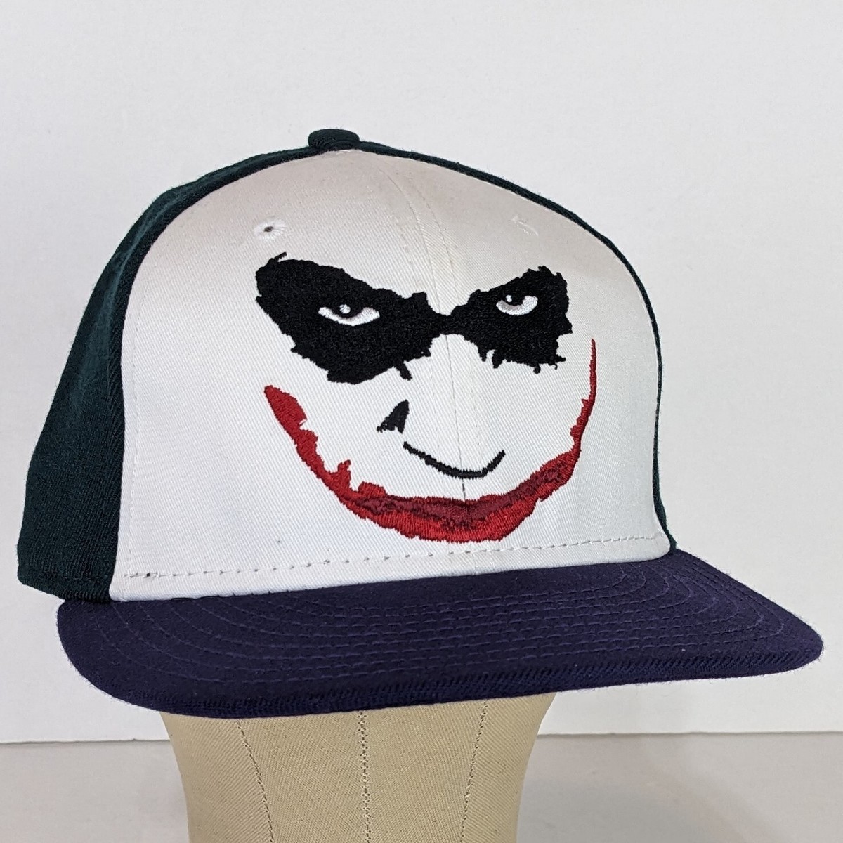 New Era 59Fifty Joker Dark Knight Fitted Hat Cap Sz 7 Batman New Era 59Fifty Joker Dark Knight Fitted Hat Cap Sz 7 Batman