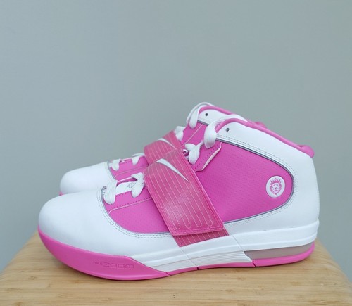DS 2010 Nike Wmns Zoom Soldier IV 4 LeBron James sz 11 Kay Yow 407638 116 Pink - Picture 2 of 19