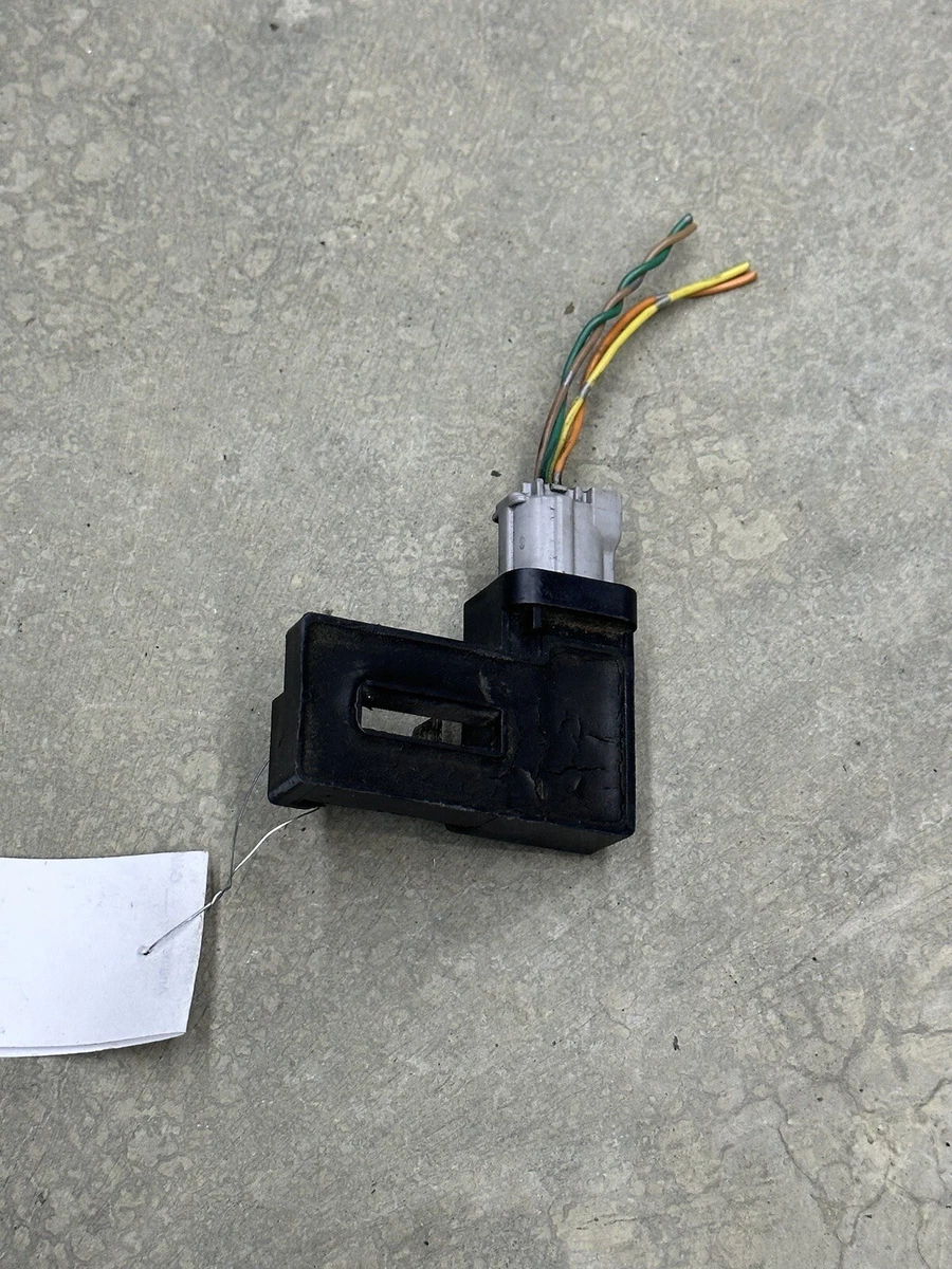 13 14 15 16 17 18 OEM Nissan Sentra Battery Terminal Current Sensor 294G0 3ZB0A