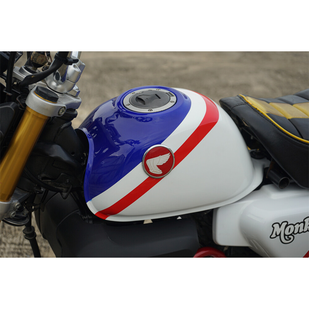 HONDA MONKEY タンク ネイビー No Reserve: 2002 Honda Z50J Monkey Limited Edition for sale