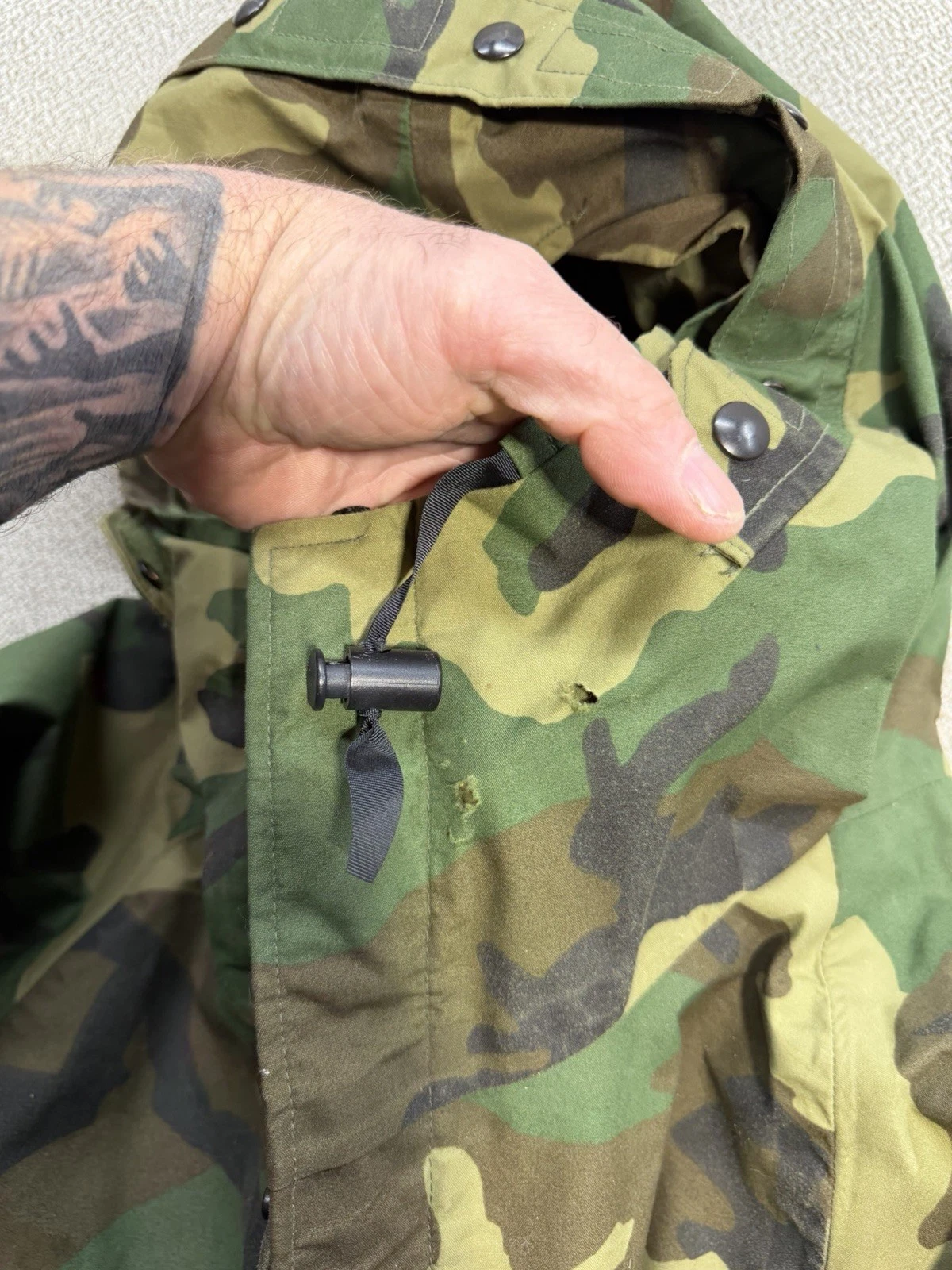 Vintage92 US Army ECWCS Parka Mens Small Reg. Woodland Camo Gore-Tex Military - product detail image 7