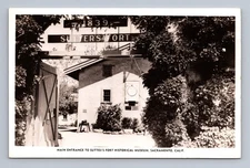 Vintage California Postcard SACRAMENTO Sutters Fort Museum