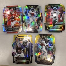 Panini Select 2021 NFL Football Card Lot 5 Mahomes Henry Moore Wallace Kamara