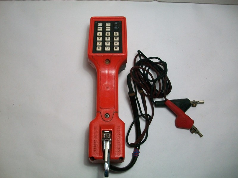 Bell South Lineman Model TS22 Orange Touch Tone Handset As/Is Untested.
