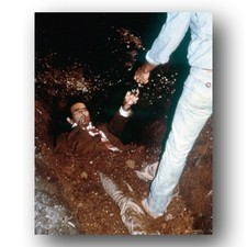 Dan Hedaya on Set of Blood Simple by Joel Coen 1984 Vintage Photo 8x10 Photo