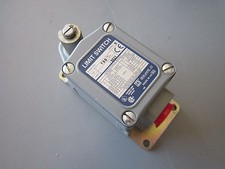 Square D 9007TSD Limit Switch 600V AC/DC NOS