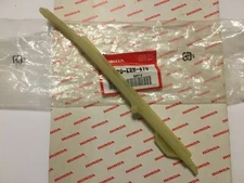 HONDA CRF250 CRF250R CRF250X  CAM CHAIN GUIDE OEM NEW KRN