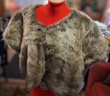 Gorgeous Faux Fur Shrug, Grey 2x By Elle Free Shipping!!