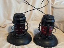 2 Vintage Lanterns No. 40 Traffic Gard Embury Warsaw NY USA Red Globe Dietz