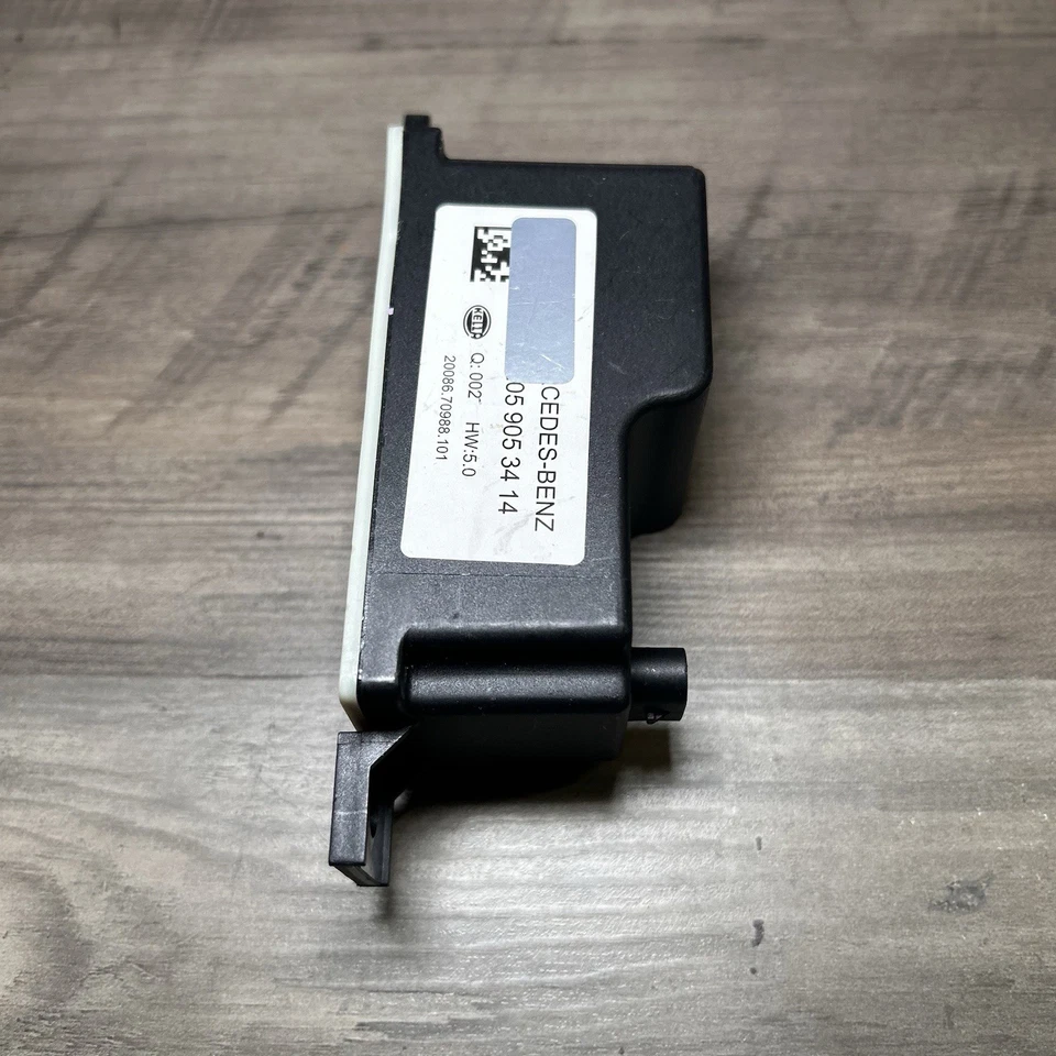 海拉电压转换器适用于梅赛德斯-奔驰 A2059053414 A2054400073 A2059052809 — 第 2/4 张图片