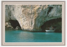 Nuoro - Ingresso Grotte Bue Marino con barca ormeggiata - ITALIA (anni '90)