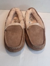 UGG Ansley Women s Size 6 Chestnut Suede Shearling Moccasin Slippers 3312