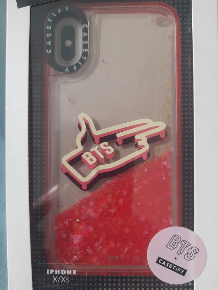 Funda de teléfono BTS Casetify Glitter Apple iPhone Xs. Rojo, dorado y rosa - Señalando a mano Foto 3 de 4