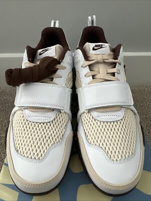 Size 12.5 - Travis Scott x Nike Zoom Field Jaxx Light Chocolate