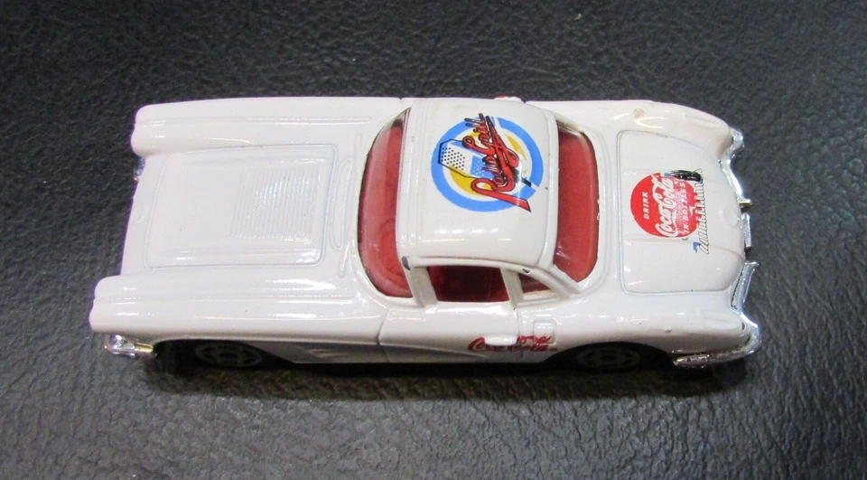 Vintage 2000's Majorette White 1958 Corvette Coca-Cola 1/58th Diecast Toy Car - Image 2 of 4