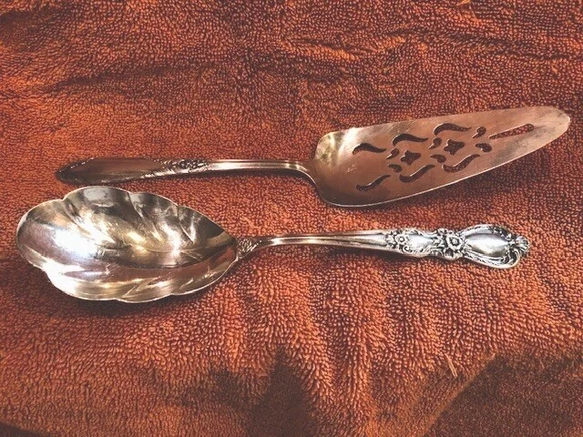 25+ Rogers Bros Serving Spoon Antique US Silver-Plated Flatware
