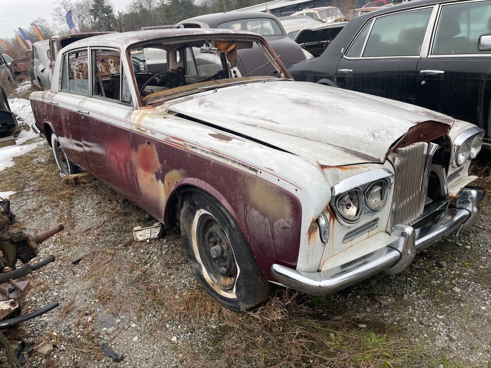 ROLLS ROYCE CORNICHE SHADOW BENTLEY HEADER TANK. WORLDS LARGEST USED INVENTORY