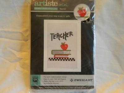 C-26 NEW ARTISTE ZWEIGART MINI COUNTED CROSS-STITCH KIT  TEACHER 