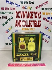 Exploding Kittens Throw Throw Avocado Card Ga...